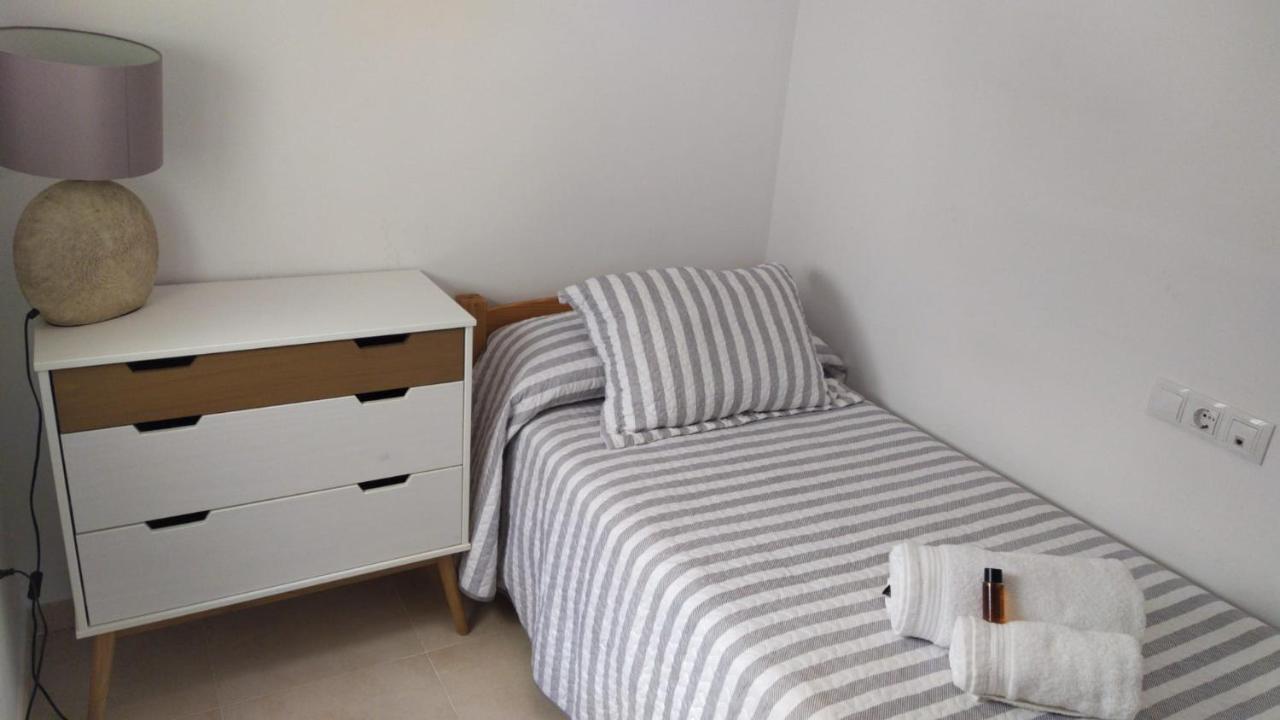 Apartamentos Costa De La Luz Playa Rota Eksteriør bilde